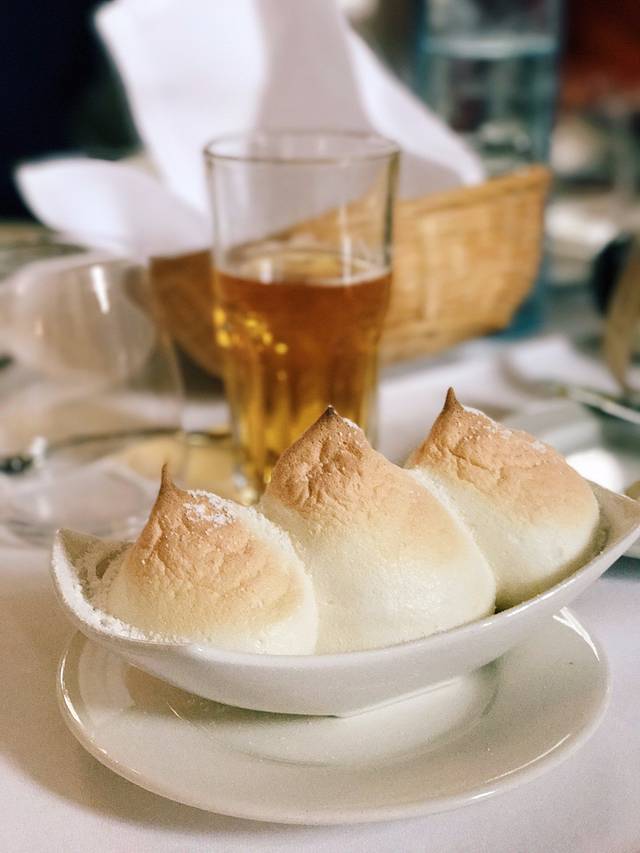 圣彼得酒窖餐厅