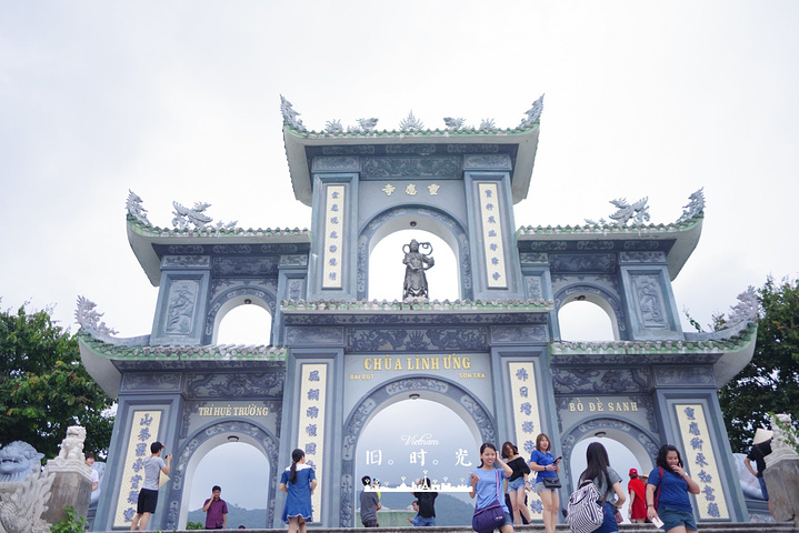 越南最高观音像 佛滩灵应寺。我不信佛,但是比