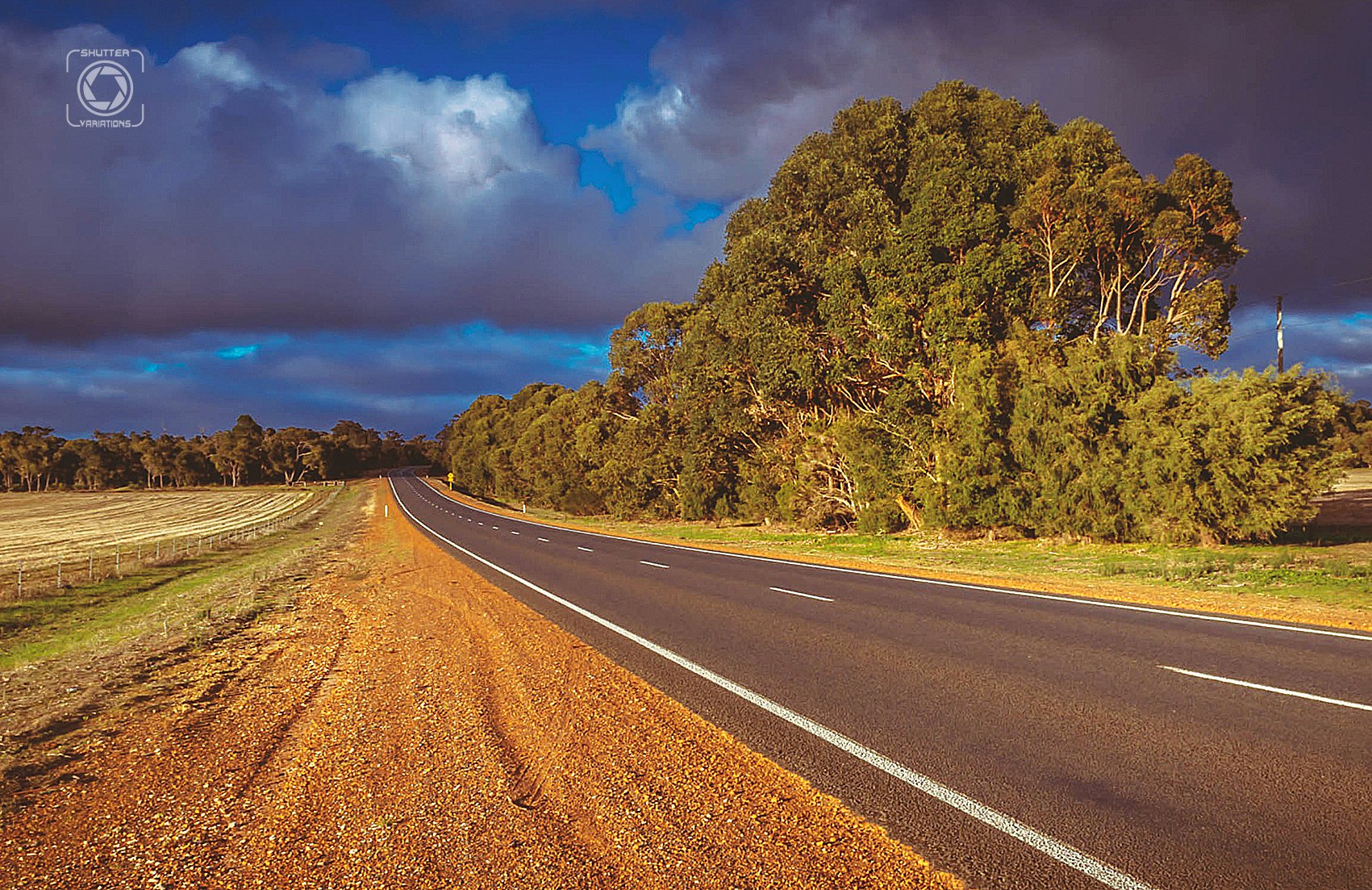 而大洋路却完全不同,也许就是因为它