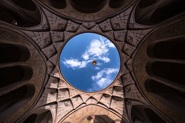 塔巴塔巴依宅邸