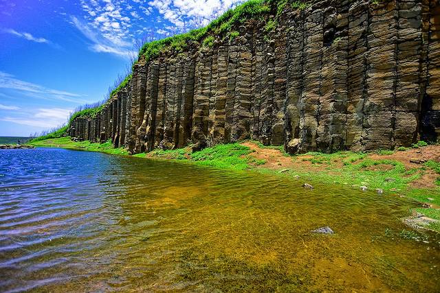 池东大果叶玄武岩