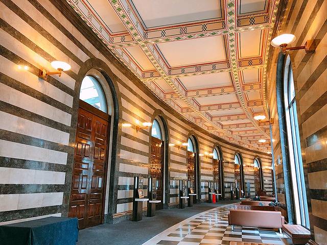 曼彻斯特中央图书馆