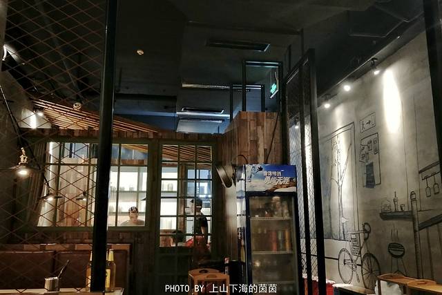 咕噜一家韩式烤肉(迎宾大道店)