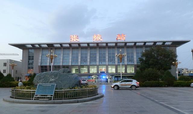 张掖站