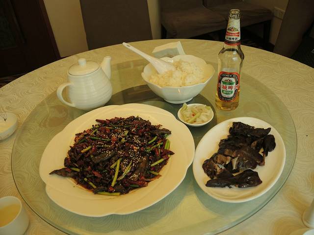 张鸭子大酒楼(南滨路店)