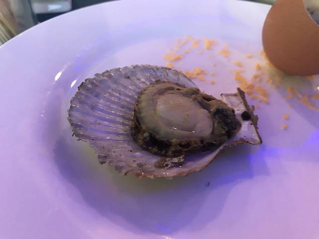 渤海明珠旋转西餐厅