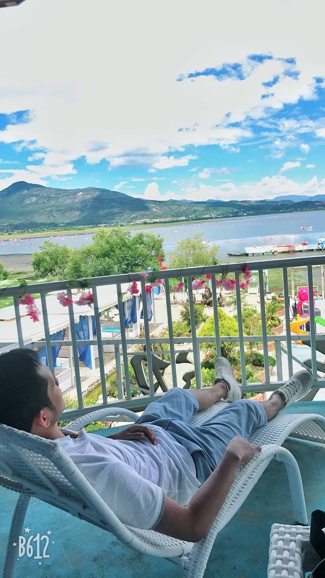 拉市海茶马古道