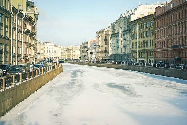 亚历山大·涅夫斯基修道院