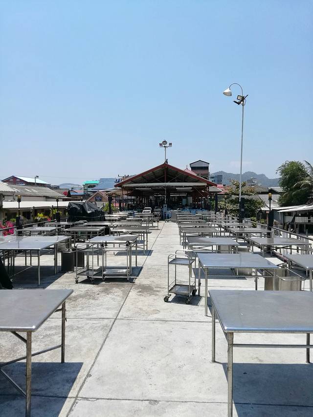 超雷海鲜餐厅（已停业）