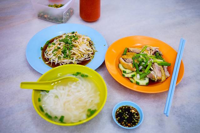 安记芽菜鸡沙河粉