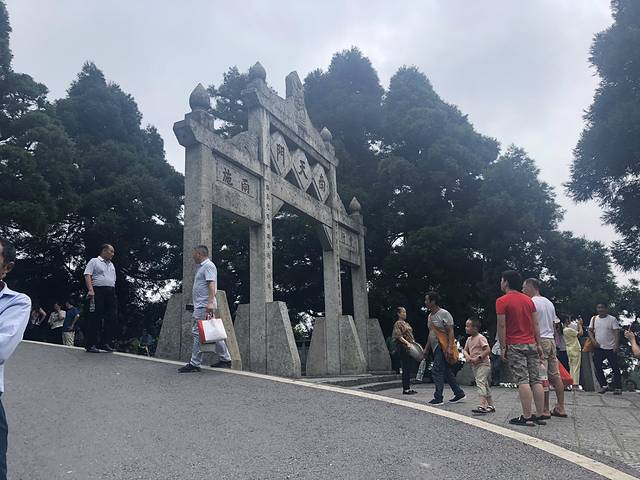 老香客总结南岳大庙烧香拜佛磕头讲究规矩南岳