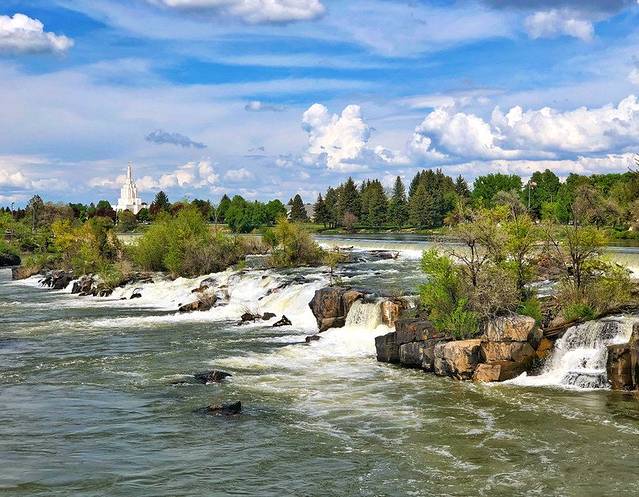 爱达荷人工瀑布