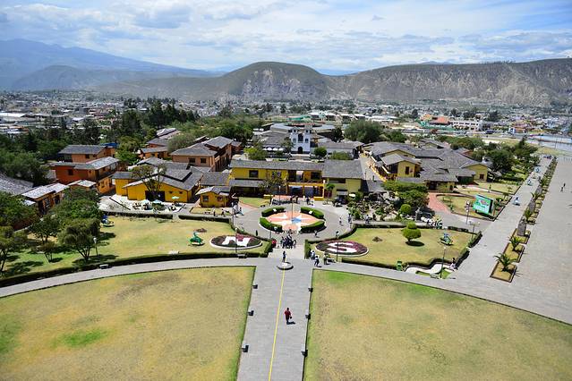 厄瓜多尔赤道纪念碑