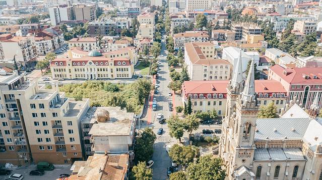 巴统圣母主教座堂