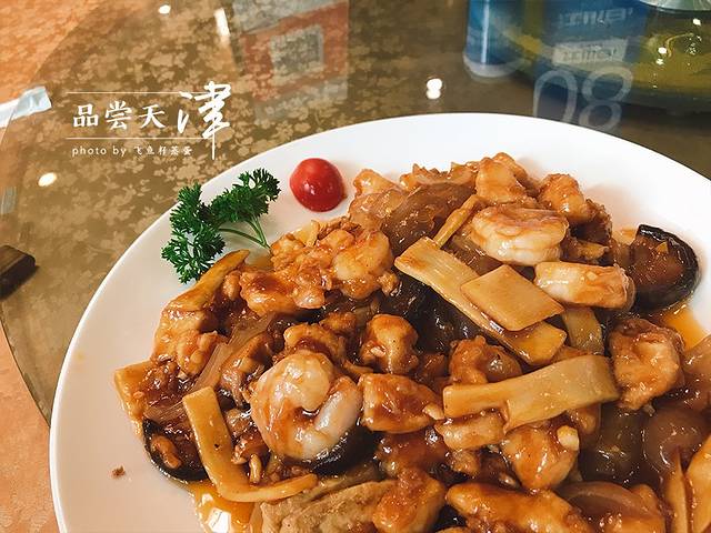 金牌餐厅(营口道店)