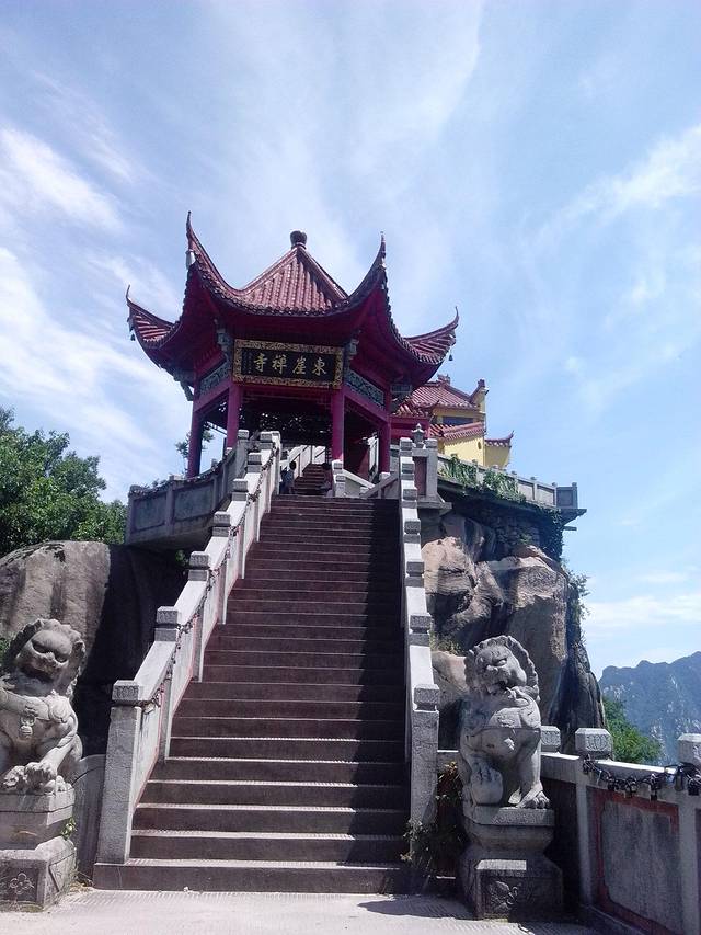九华山风景区-东崖云舫