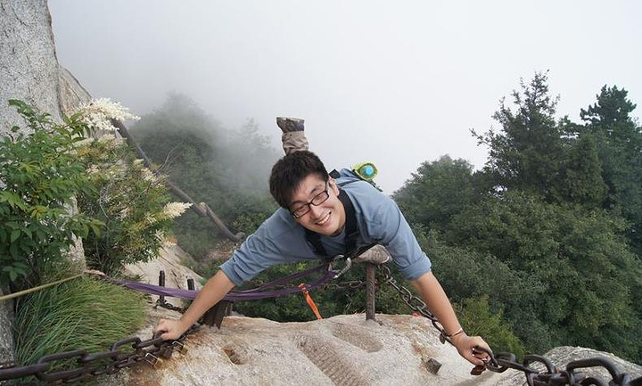 2017★★★★☆ 鹞子翻身路上的图片很少,原因是身背保险绳,很难背大相机下去,拿小相机的童鞋很多也应_鹞子翻身评论 - 去哪儿攻略社区