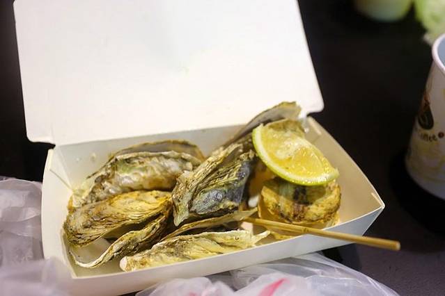 游记详情 点了份烤生蚝打包带走.