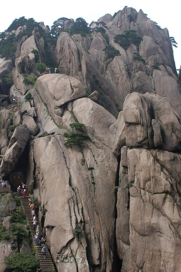 单枪匹马闯徽州 黄山宏村西递千岛湖南京