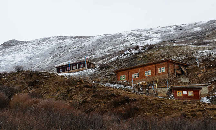 2023甘孜游玩攻略,甘孜交通/住宿/行程/美食/购物攻略,甘孜注意事项