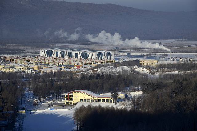 铁力日月峡滑雪场