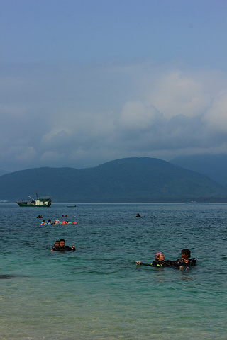 加井岛是非诚勿扰2的拍摄地之一其妖娆的洁白沙滩震撼了多数影迷美人