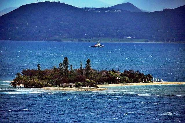 位于南太平洋斐济与澳大利亚正中间的新喀里多尼亚(new caledonia)是