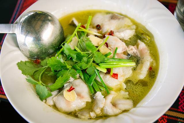 三亚亚龙湾五号度假别墅酒店·酉味海南菜小酒馆