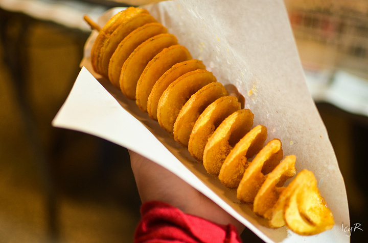 肉串的份量特别足~旋风薯片,很霸气的做法