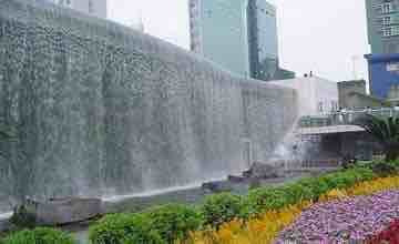 广州东站广场水景瀑布