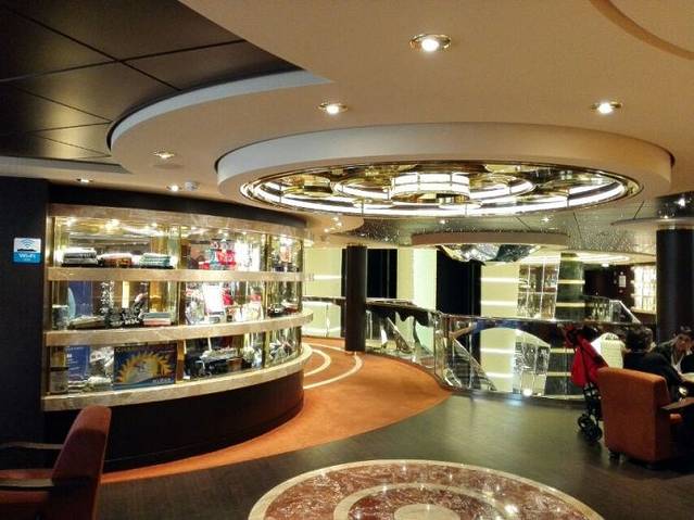 地中海邮轮珍爱号