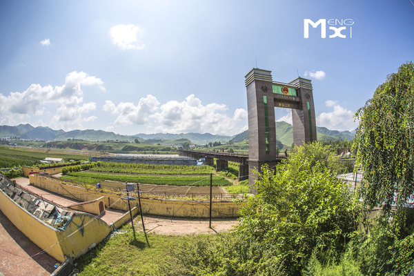 鸭绿江国境铁路大桥