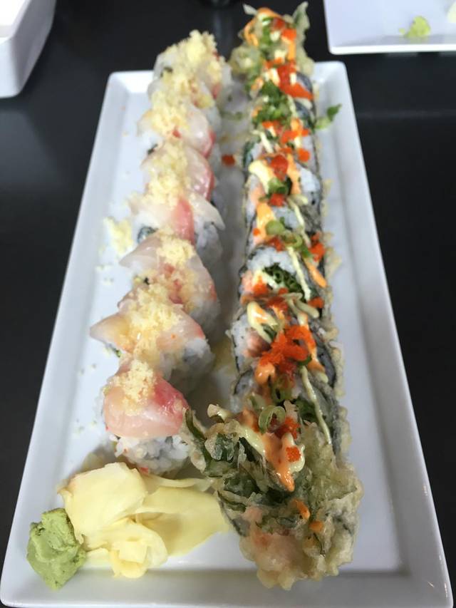 Cafe Mochi 寿司店