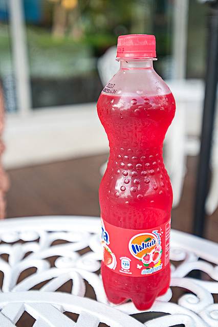 草莓味的美年达