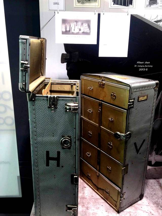 日默瓦旅行箱博物馆/旗舰店