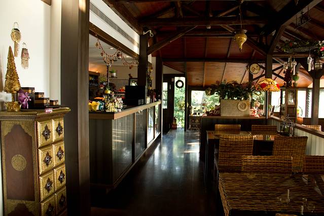 小六茶舖(少帅禅园内)