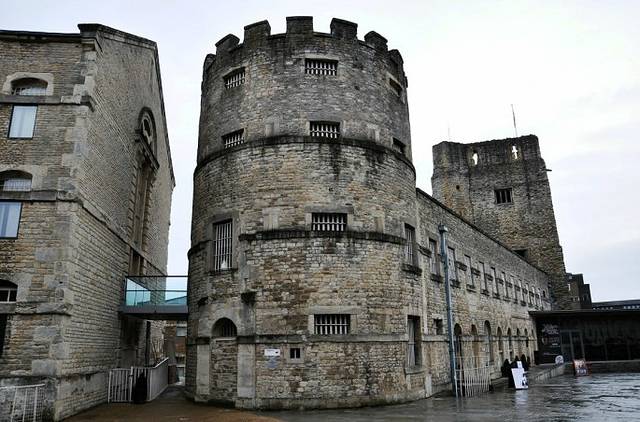 牛津城堡和监狱