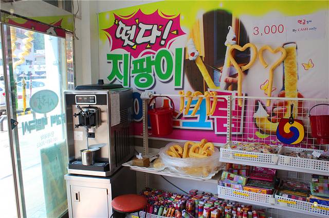 春川炒鸡排荞麦冷面店