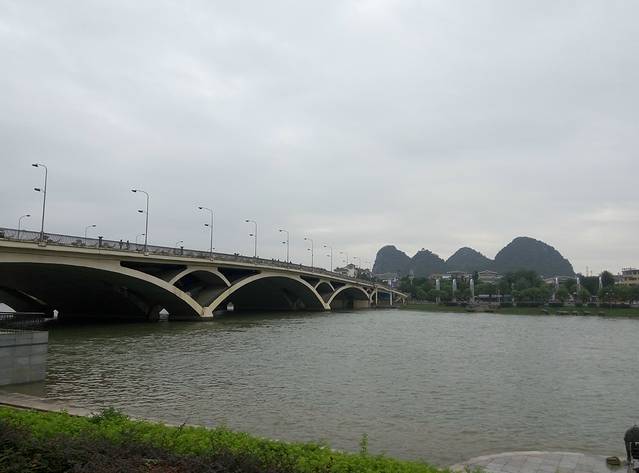 日月双塔文化公园