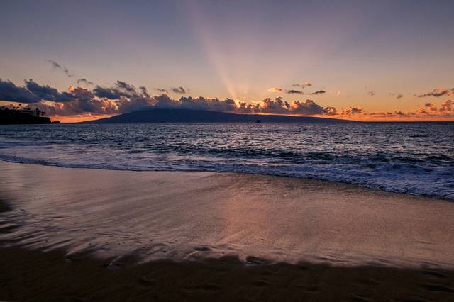 卡阿纳帕利海滩