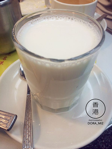 2017其实起床,退房,酒店大堂寄存行李,出门时.