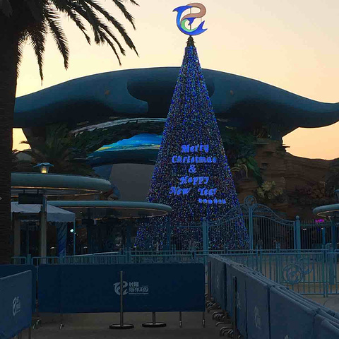 2018.观赏,水上项目游玩,晚间水上杂技烟火表演