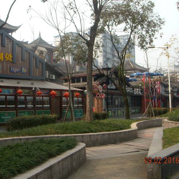贵州安顺旅游景点_2018年安顺旅游收入(2)