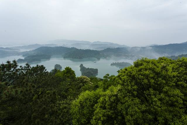 万绿湖•镜花缘游览区