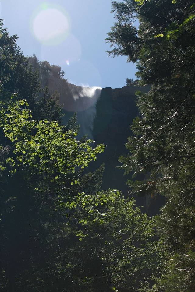 布赖德韦尔瀑布