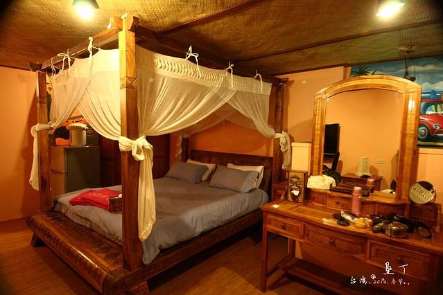 垦丁阿飞冲浪店