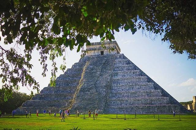 库若尔甘金字塔