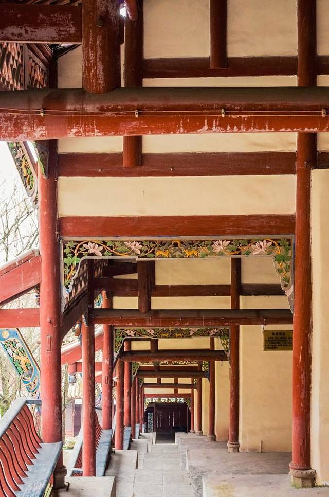 灵岩寺
