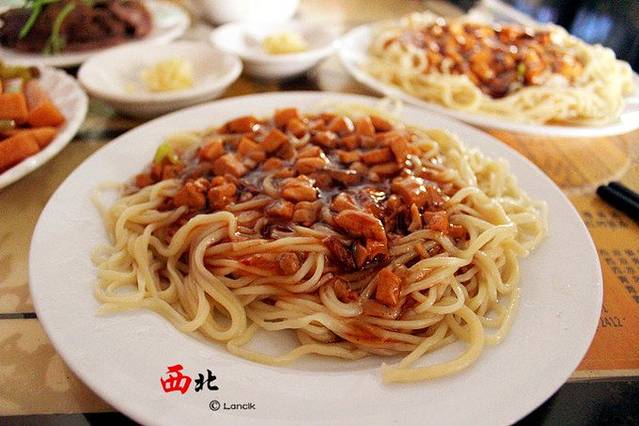 顺张驴肉黄面馆