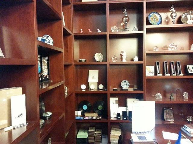 新华书店(南岗分公司)